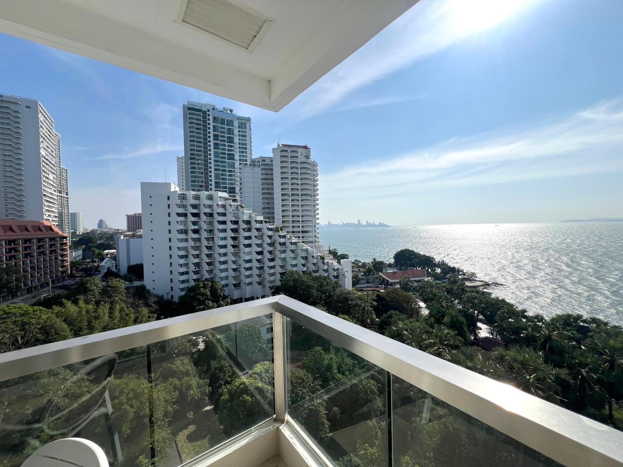 The Palm Wongamat - 2br Luxury Beachfront - Ocean View Appartement Pattaya
